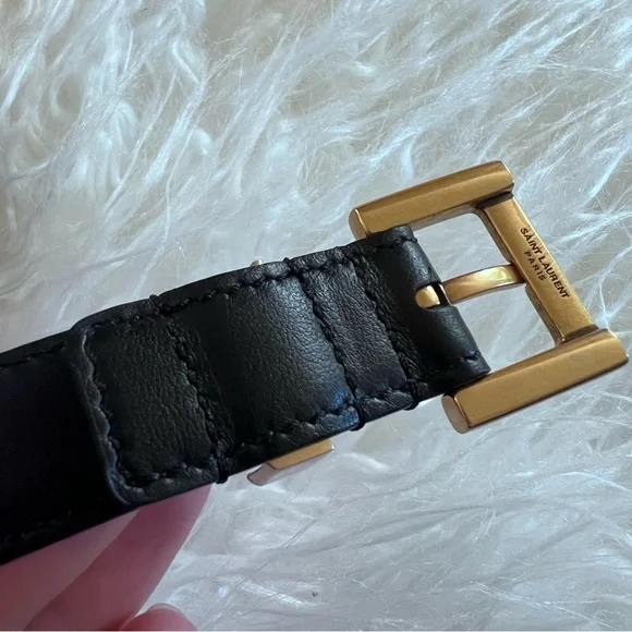 Yves Saint Laurent Cassandre skinny black belt 85 ( 39.5” total length) - Picture 4 of 9